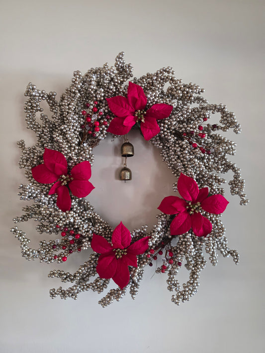 GRFD-104  22-Inch  Elegant Platinum Silver Berry Wreath with  Poinsettias & Bells