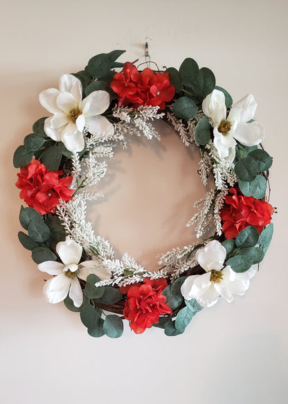 GRFD-111  18-Inch Hydrangea and Magnolia Wreath
