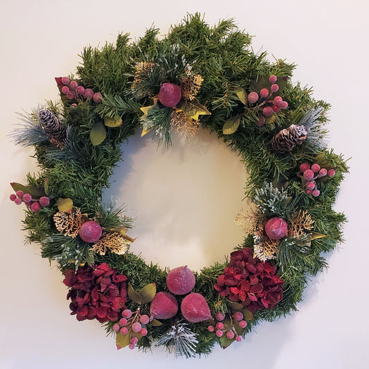 GRFD-118  Old World Style Christmas Wreath