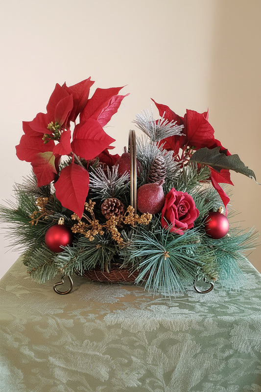 TTD-105 Traditional Christmas Bouquet