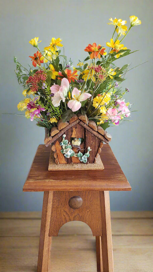 TTD-101 Antique Tabletop Birdhouse