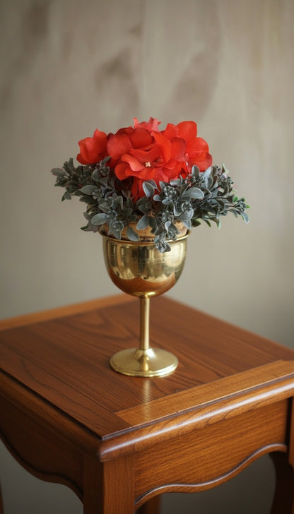 TTD-102 Potted Hydrangea Blossoms and Eucalyptus
