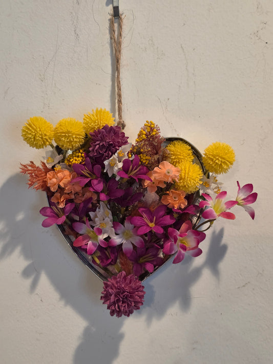 WD-111 Seasonal Wall Decor