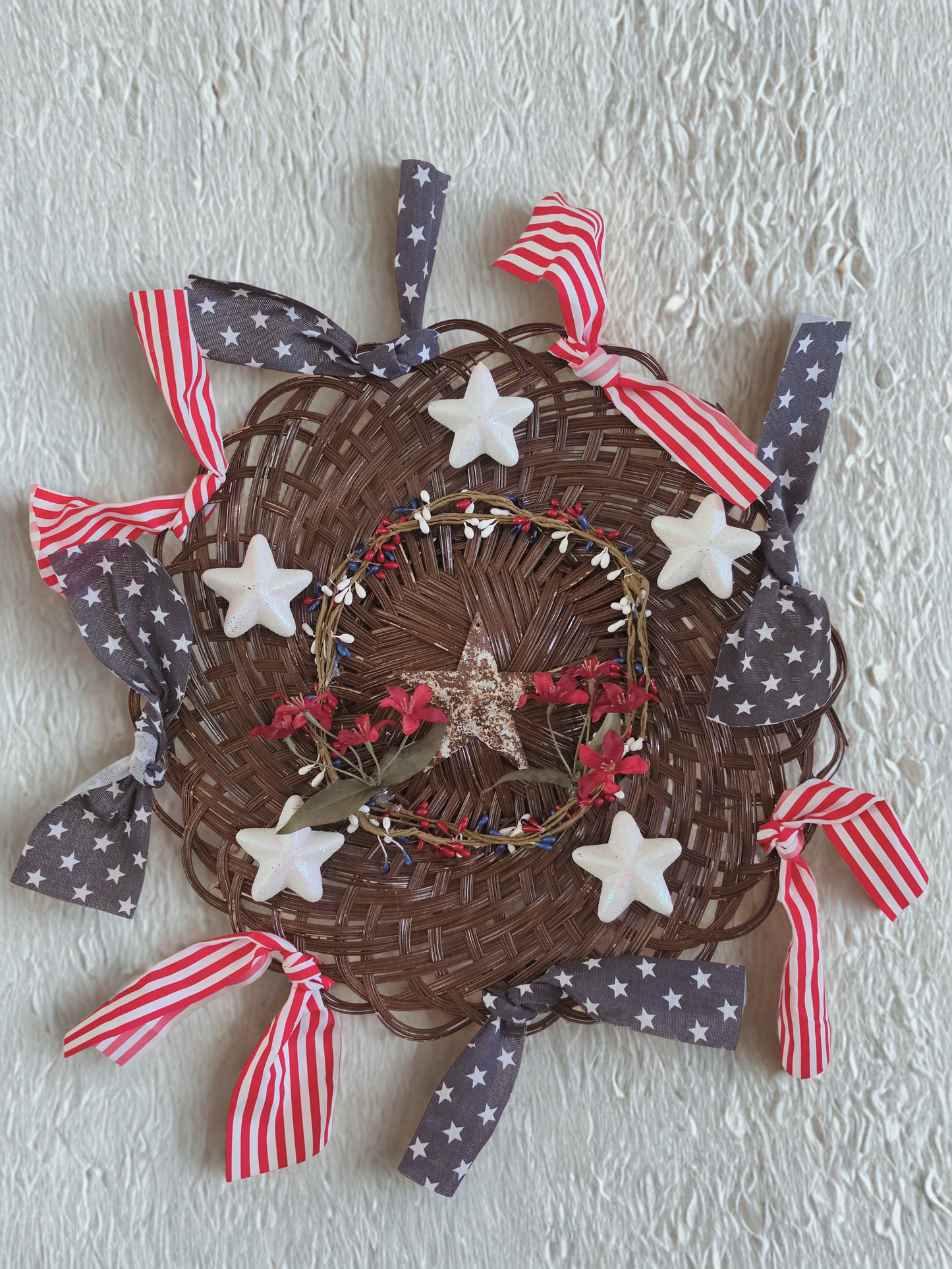 WD-108 Woven Wicker Americana Wreath